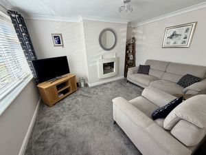 Lounge- click for photo gallery